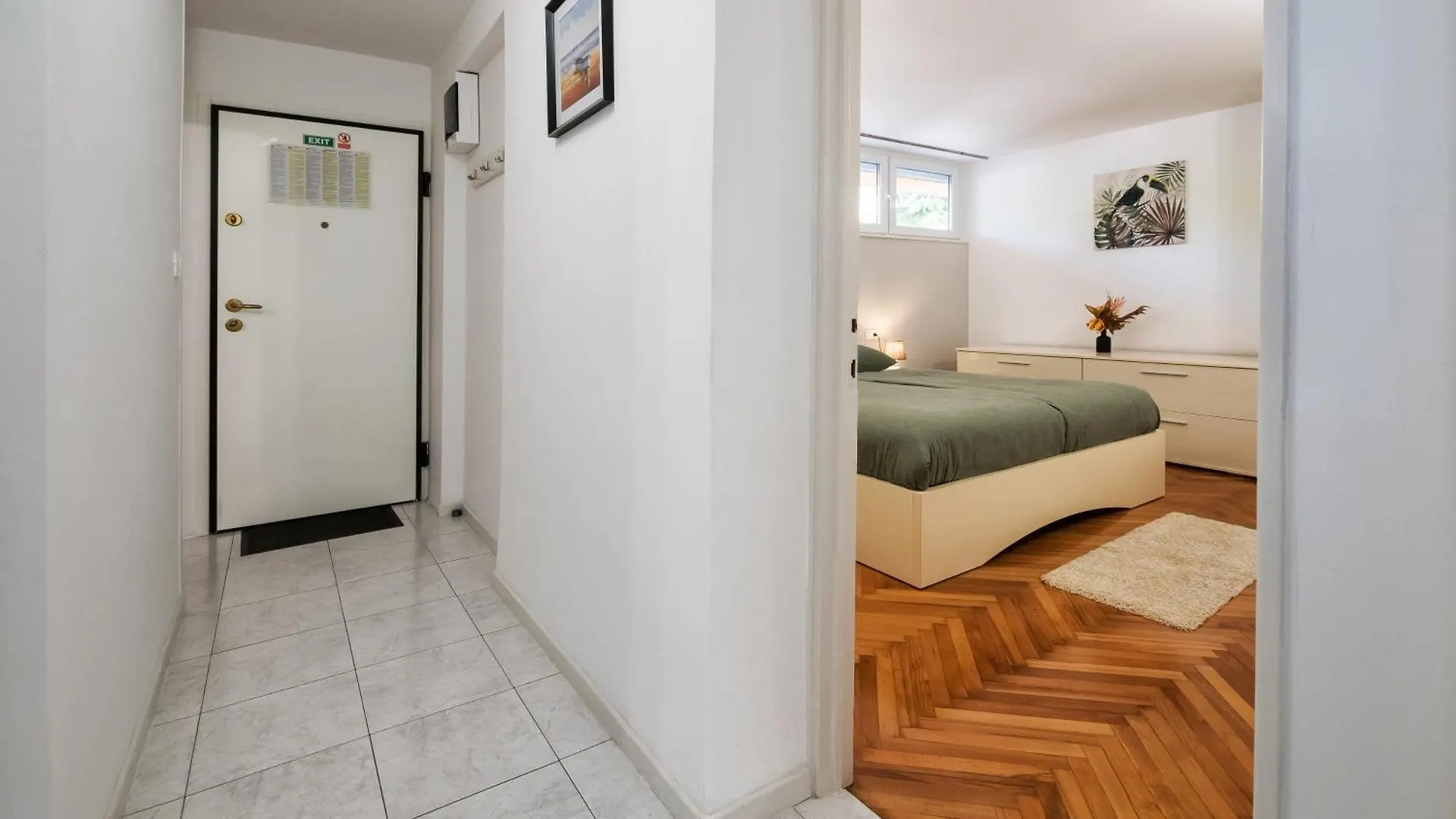 Green Oasis Split Apartment