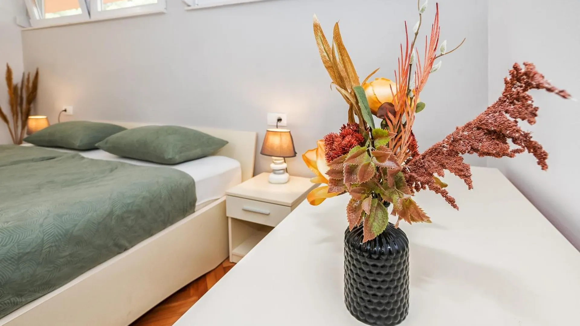 Apartment Green Oasis Split